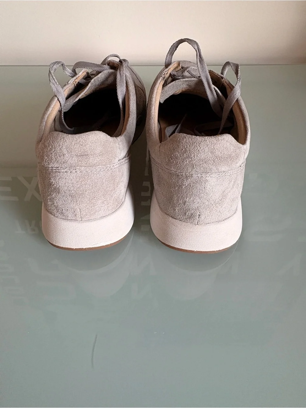 Dansko catie/Gray Suede Lace-Up Sneakers